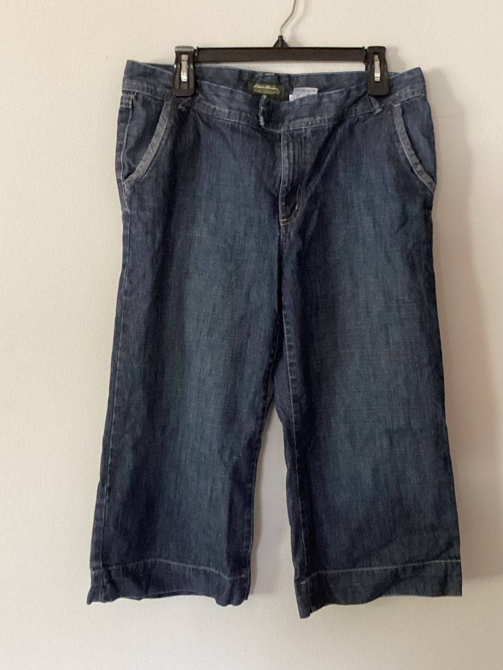 Eddie Bauer Dark Blue Cropped Jeans